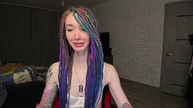 Roxy Silver online show from 01/28/25, 01:08