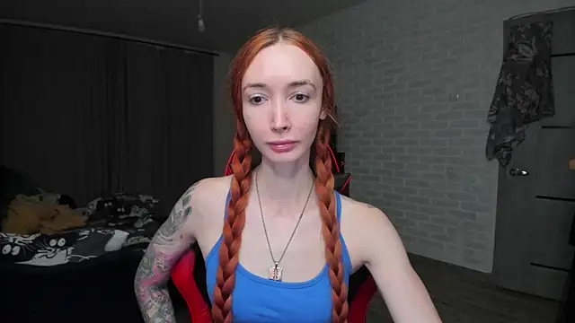 Roxy Silver online show from 10/20/25, 08:53