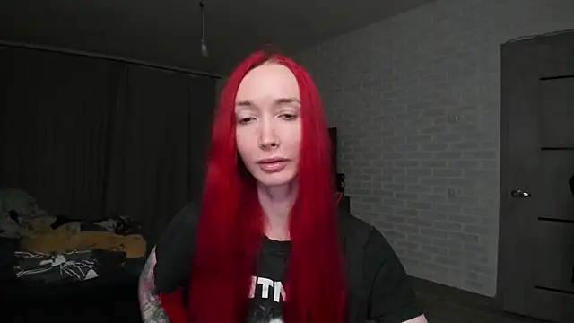 Snapshot of Roxy_Silver chatting on 03/09/26, 05:06 Roxy Silver online show from 03/09/26, 05:06