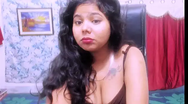 Snapshot of Mia_jonny6 chatting on 02/02/25, 11:11 Mia jonny6 online show from 02/02/25, 11:11