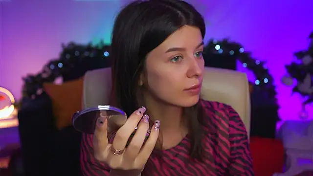 NicoleMun online show from 01/26/25, 05:23