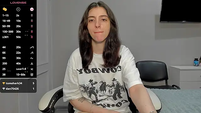 broosnica1 online show from 10/23/25, 07:29