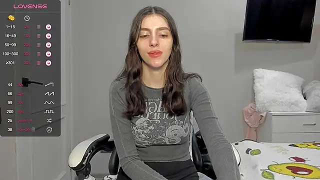 Snapshot of broosnica1 chatting on 02/08/26, 09:23 broosnica1 online show from 02/08/26, 09:23