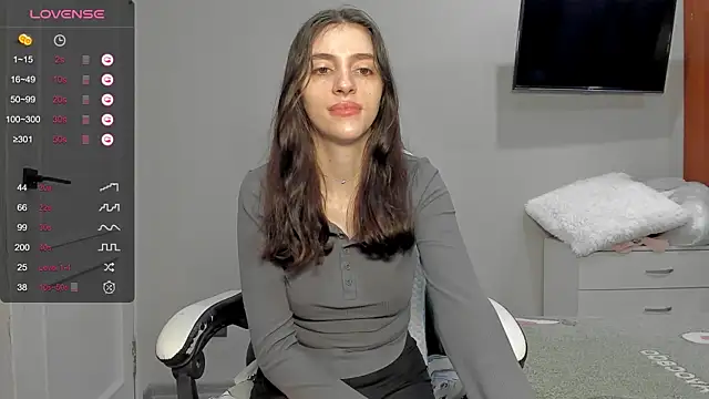 Snapshot of broosnica1 chatting on 03/11/26, 07:03 broosnica1 online show from 03/11/26, 07:03