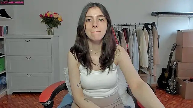 Snapshot of broosnica1 chatting on 03/30/26, 07:42 broosnica1 online show from 03/30/26, 07:42