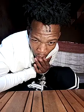 Kennedy89 online show from 10/18/25, 02:40