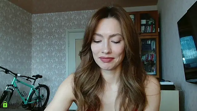 alicia spicy online show from 09/27/25, 10:42