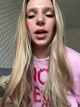 Snapshot of adel_secret chatting on 07/10/26, 01:14 adel secret online show from 07/10/26, 01:14