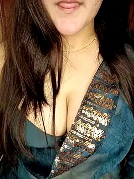 Snapshot of AK---47 chatting on 03/12/25, 03:40 AK---47 online show from 03/12/25, 03:40