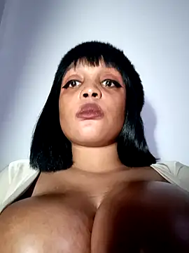 Busty Bambi online show from 02/13/25, 06:05