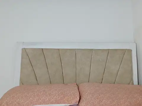 petitechocolate964 online show from 03/22/25, 04:56