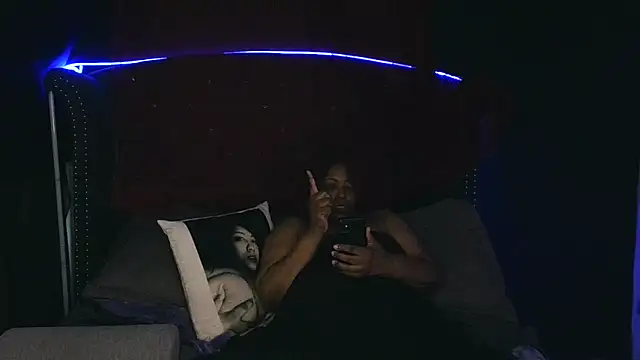 Snapshot of msyvette1970@xh chatting on 09/15/25, 03:23 msyvette1970xh online show from 09/15/25, 03:23