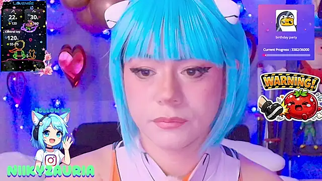 Snapshot of _niiky chatting on 03/12/26, 06:47 niiky online show from 03/12/26, 06:47