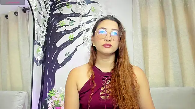  LaraMom  online show from 11/16/25, 12:22