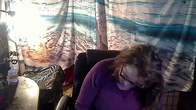 Ireallysquirt online show from 02/15/25, 04:47