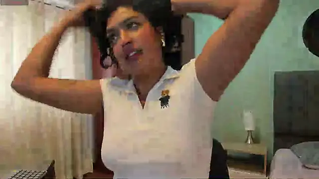 Snapshot of ema_saenz chatting on 02/08/25, 07:27 ema saenz online show from 02/08/25, 07:27