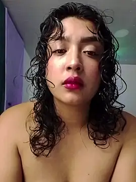 Snapshot of ema_saenz chatting on 04/01/26, 12:33 ema saenz online show from 04/01/26, 12:33