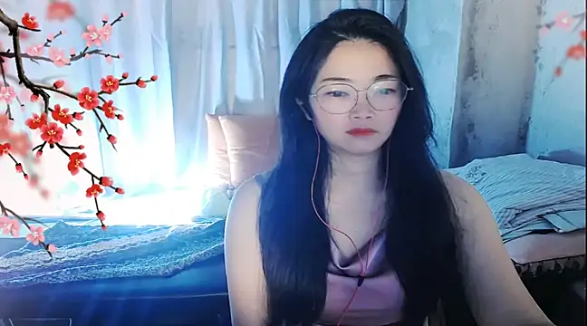 Snapshot of Floor_oo chatting on 12/01/24, 11:47 Floor oo online show from 12/01/24, 11:47