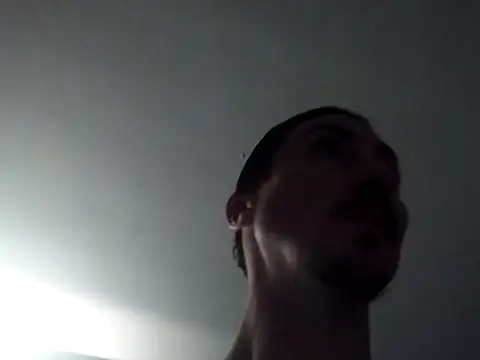 Snapshot of trashass4life chatting on 11/13/25, 03:05 trashass4life online show from 11/13/25, 03:05