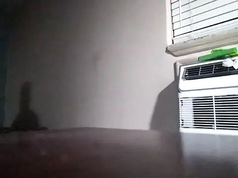 Snapshot of trashass4life chatting on 11/15/25, 02:09 trashass4life online show from 11/15/25, 02:09