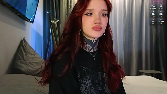 Snapshot of SophieInkk chatting on 02/24/26, 04:43 SophieInkk online show from 02/24/26, 04:43