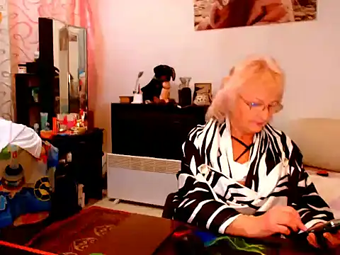 Natali7634 online show from 02/07/25, 06:24