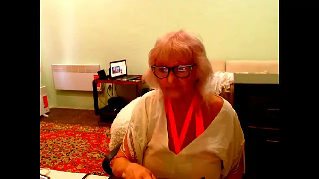 Natali7634 online show from 09/26/25, 05:00