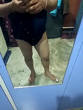 Snapshot of DeepakXxxR86 chatting on 03/12/26, 06:25 DeepakXxxR86 online show from 03/12/26, 06:25