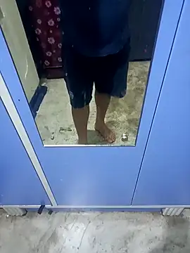 Snapshot of DeepakXxxR86 chatting on 03/16/26, 07:40 DeepakXxxR86 online show from 03/16/26, 07:40