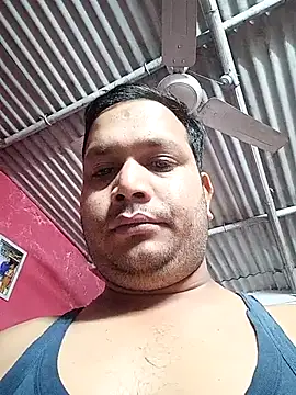 Snapshot of DeepakXxxR86 chatting on 04/05/26, 06:38 DeepakXxxR86 online show from 04/05/26, 06:38