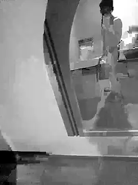 Snapshot of Jerryhottt chatting on 09/28/25, 02:17 Jerryhottt online show from 09/28/25, 02:17