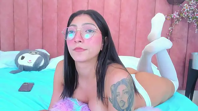 MarianaBranzz online show from 01/13/25, 03:58