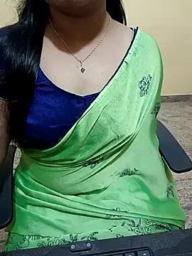 Snapshot of Nithya_05 chatting on 09/26/25, 06:28 Nithya 05 online show from 09/26/25, 06:28