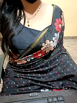 Nithya 05 online show from 10/31/25, 05:19