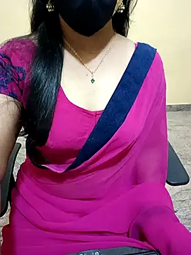 Nithya 05 online show from 11/18/25, 04:39