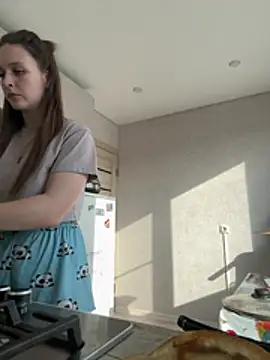 Snapshot of DakotaGercy chatting on 02/06/26, 08:29 DakotaGercy online show from 02/06/26, 08:29