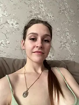 Snapshot of DakotaGercy chatting on 02/20/26, 07:43 DakotaGercy online show from 02/20/26, 07:43