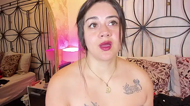 nahomi sweett online show from 11/04/25, 10:58