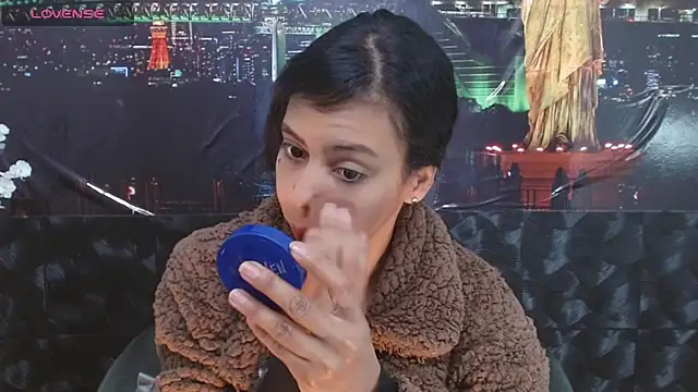 Snapshot of Catalella_Ar chatting on 05/02/26, 03:44 Catalella Ar online show from 05/02/26, 03:44