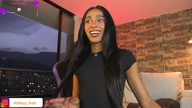 Snapshot of Ashleey_Fox chatting on 02/17/26, 11:22 Ashleey Fox online show from 02/17/26, 11:22