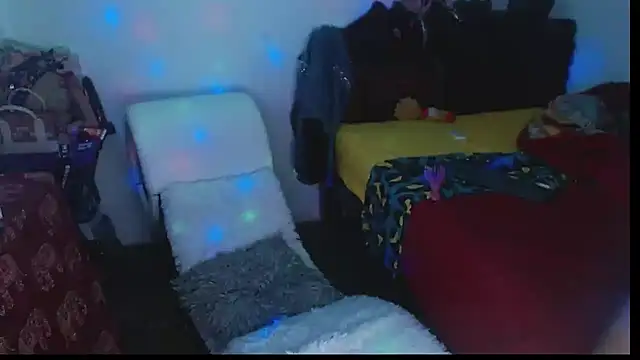 Candy-love87 online show from 11/12/25, 04:07