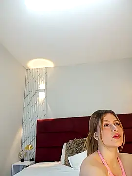 Emmaa Blonde online show from 10/09/25, 10:35