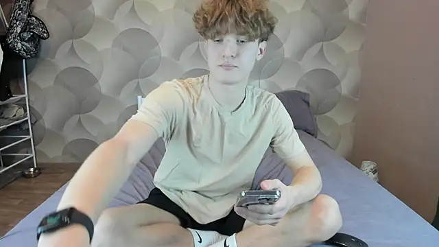 Snapshot of Ian_Flor chatting on 01/14/26, 03:06 Ian Flor online show from 01/14/26, 03:06