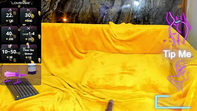 Hottwinkguys online show from 02/10/25, 09:04