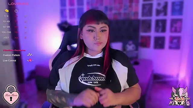 Snapshot of Tellme_Alexa chatting on 11/11/25, 05:18 Tellme Alexa online show from 11/11/25, 05:18