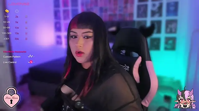 Snapshot of Tellme_Alexa chatting on 11/13/25, 04:22 Tellme Alexa online show from 11/13/25, 04:22