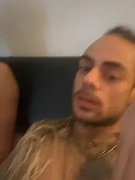 Snapshot of EnricoGio chatting on 03/16/26, 11:03 EnricoGio online show from 03/16/26, 11:03