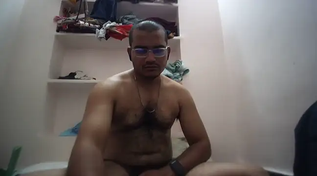 naughtymike0007 online show from 02/28/25, 10:50