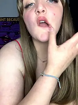 Snapshot of Lalalust69 chatting on 01/11/26, 02:16 Lalalust69 online show from 01/11/26, 02:16