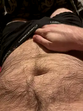 Snapshot of Straightlad95 chatting on 11/02/25, 12:24 Straightlad95 online show from 11/02/25, 12:24